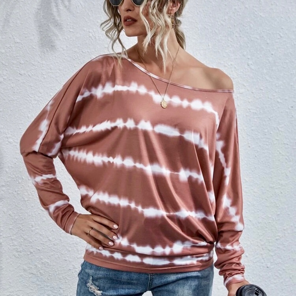 Size M/MEDIUM New Women's TIE DYE Top Pullover